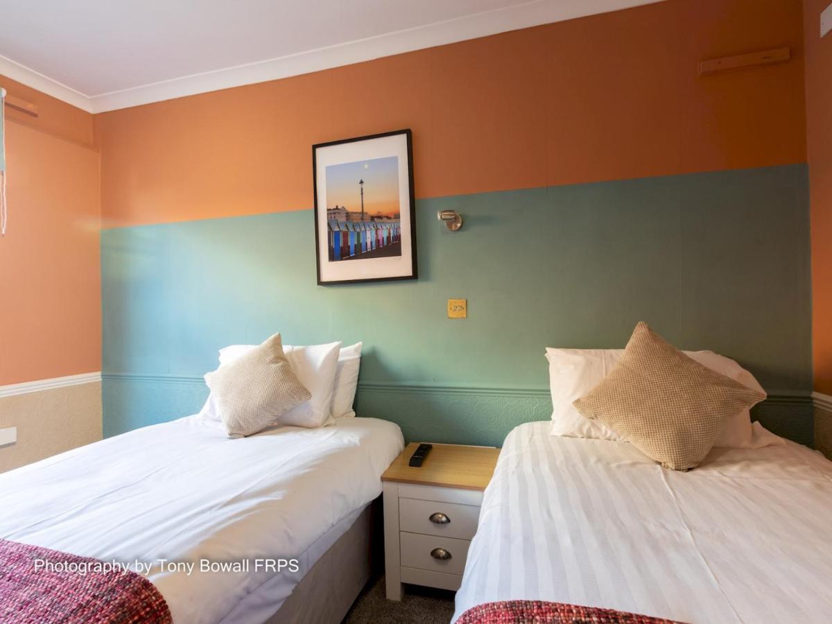 Pass The Keys Room 14 Twin The Blessed Elizabeth Boutique Suite Hove Exterior foto